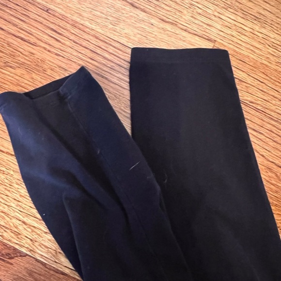 Motherhood Leggings - Picture 2 of 4